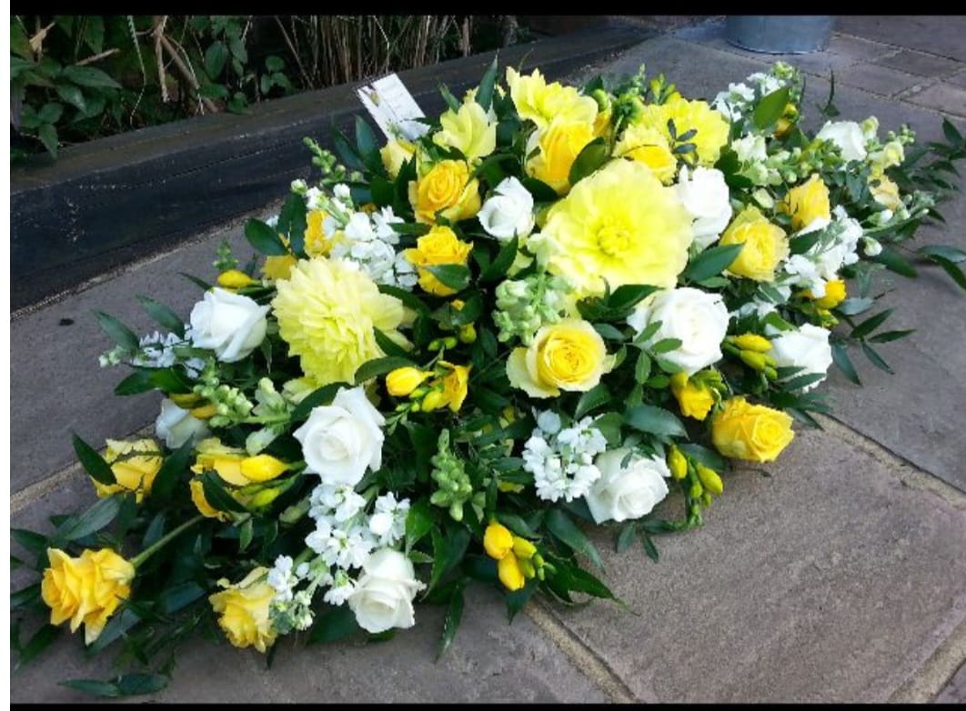 Gerbes décès ⚠️ uniquement sur commande